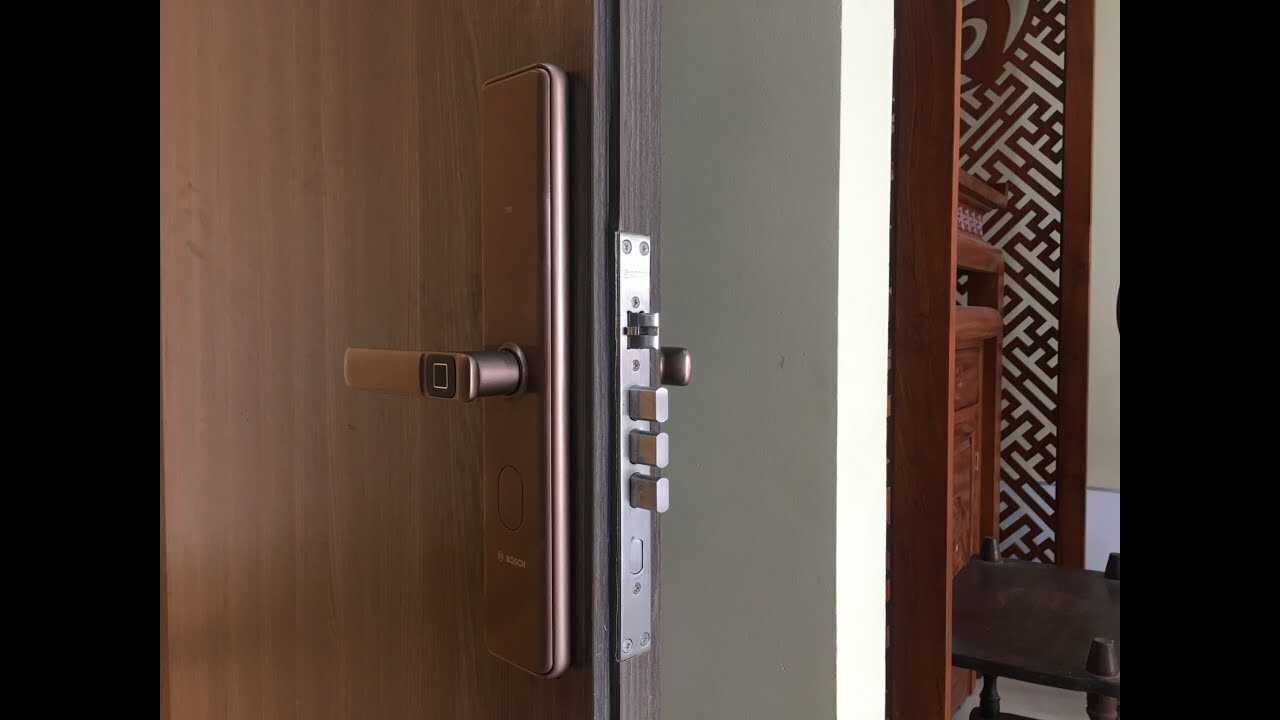 khoa dien tu bosch id30b 1