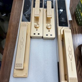 Khóa cửa tân cổ điển KL-968 CNC | Face ID 6 Khóa Cửa Tân Cổ Điển Kl-968 Cnc | Face Id