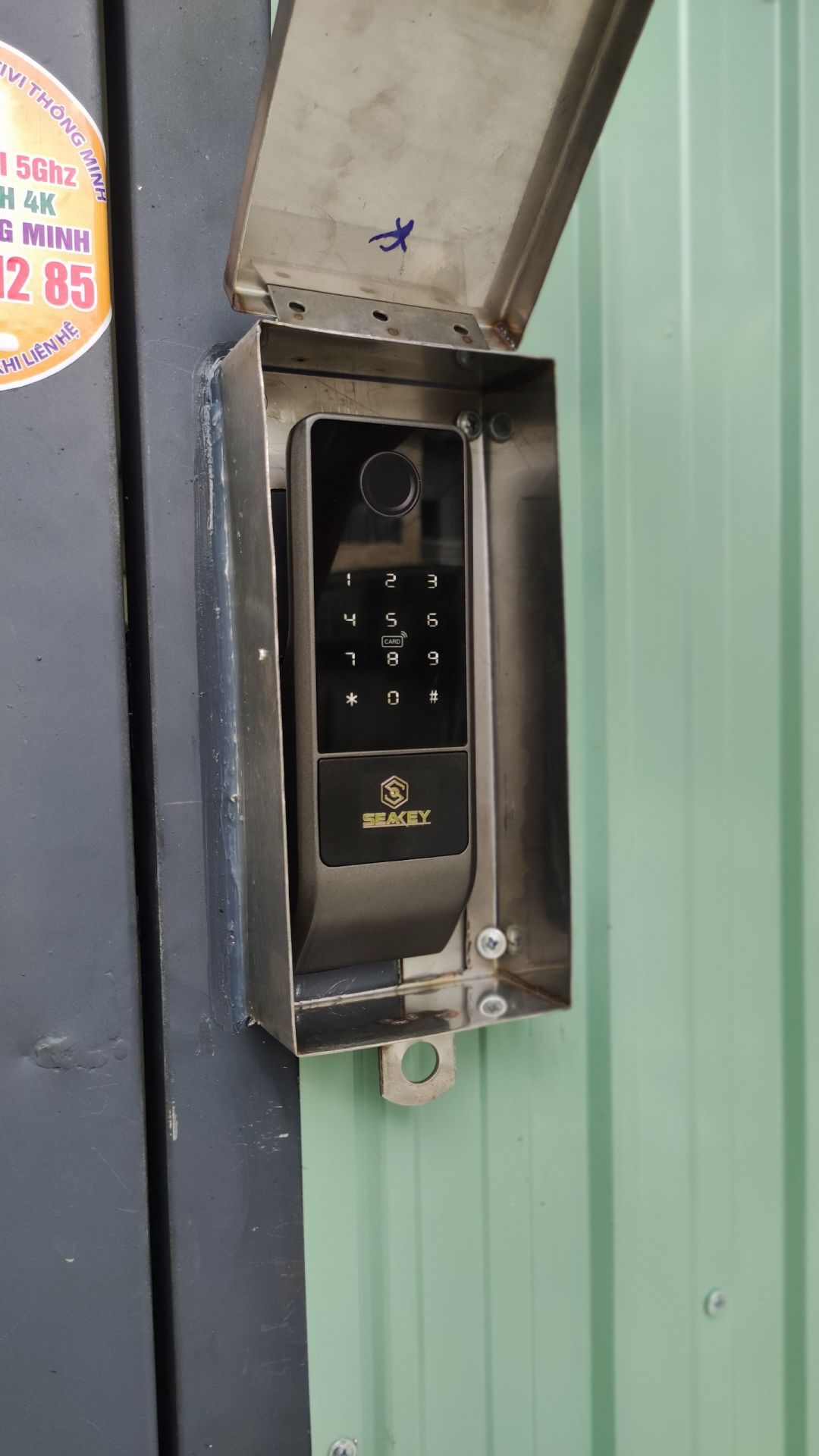 KHÓA CỔNG VÂN TAY SEAKEY C23B