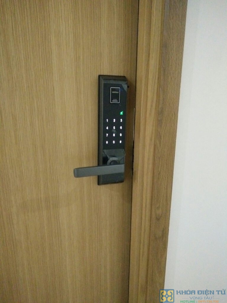 ✅ Khóa vân tay Hafele EL9000-TCS ✅ Khóa điện tử vân tay cao cấp tại Vũng Tàu ✅ Lắp đặt khóa thông minh cho biệt thự Vũng Tàu ✅ Khóa Vân Tay Hafele El9000-Tcs ✅ Khóa Điện Tử Vân Tay Cao Cấp Tại Vũng Tàu ✅ Lắp Đặt Khóa Thông Minh Cho Biệt Thự Vũng Tàu